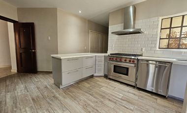 LAS CAÑADAS ZAPOPAN OPORTUNIDAD CASA EN VENTA EN COTO LA NORIA ESTILO EUROPEO