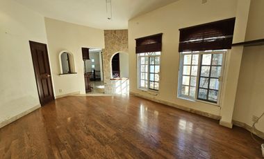 LAS CAÑADAS ZAPOPAN OPORTUNIDAD CASA EN VENTA EN COTO LA NORIA ESTILO EUROPEO