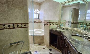 LAS CAÑADAS ZAPOPAN OPORTUNIDAD CASA EN VENTA EN COTO LA NORIA ESTILO EUROPEO