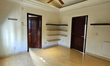 LAS CAÑADAS ZAPOPAN OPORTUNIDAD CASA EN VENTA EN COTO LA NORIA ESTILO EUROPEO