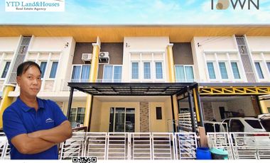 2-storey townhome for Sale/Rent near Suvarnabhumi Airport  ,Golden Town  Bangna-Kingkaew,