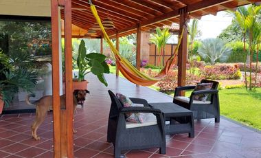 LOTE Y FINCA EN ROZO