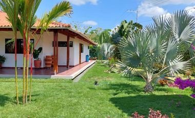 LOTE Y FINCA EN ROZO