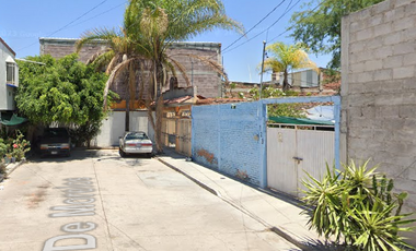 Casa en Recuperación Bancaria en Estado de Morelos, Lopez Portillo, 38033 Celaya, Gto., México