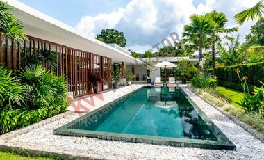 4-Bedroom Villa, Tropical Paradise for Retiring in Pattaya-Bangsaray, Sunplay Pool Villas
