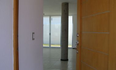 QUERETARO CASA EN RENTA 4 RECAMARAS