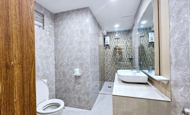 Semi-furnished Apartment for rent in Downtown Davao City with ROOFDECK usage!