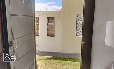 VENTA DE CASA SECTOR PORTAL  SHOPPING Quito.Ecuador.