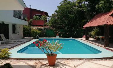 VENTA Ixtapa  Residencia Privada  con Alberca en Las Garzas