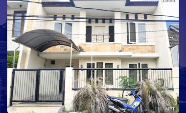 LANGKA, Rumah Mulyosari Prima 2 Lantai Terawat Strategis Siap Huni SHM