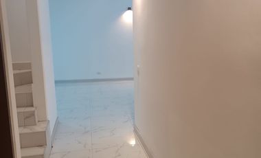 VENTA DE HERMOSO DPTO DUPLEX EN CONDOMINIO JIRÓN MORRO SOLAR SURCO
