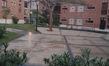 VENTA DE HERMOSO DPTO DUPLEX EN CONDOMINIO JIRÓN MORRO SOLAR SURCO
