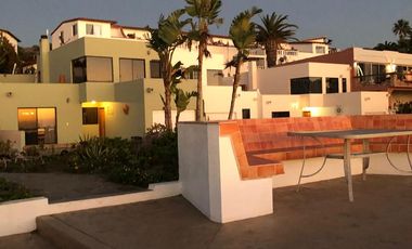 Precioso Condominio En Frente Del Mar En Rosarito