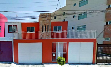Casa en venta en Los Pilares, Puebla, VPV
