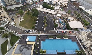1 BR Fully Furnished Apartment Fl. 22 City Views for Rent