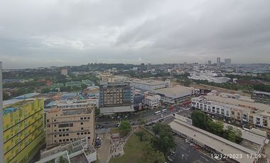 1 BR Fully Furnished Apartment Fl. 22 City Views for Rent