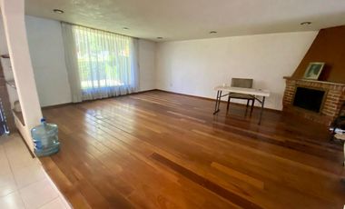 VENTA EXCELENTE CASA EN CONDOMINIO EN AV. CENTENARIO, COL. SANTA LUCÍA