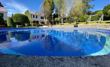 VENTA EXCELENTE CASA EN CONDOMINIO EN AV. CENTENARIO, COL. SANTA LUCÍA