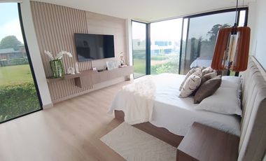 Modern and Luxurious Home Next to Club Campestre Llanogrande