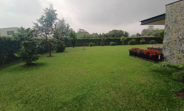 Modern and Luxurious Home Next to Club Campestre Llanogrande