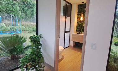 Modern and Luxurious Home Next to Club Campestre Llanogrande