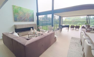 Modern and Luxurious Home Next to Club Campestre Llanogrande