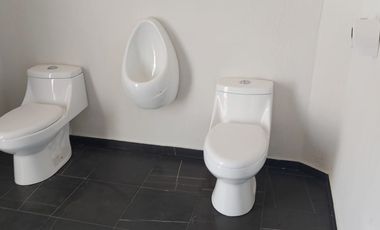 Casa en Tonalá 3 Niveles, PB se puede adaptar para negocio
