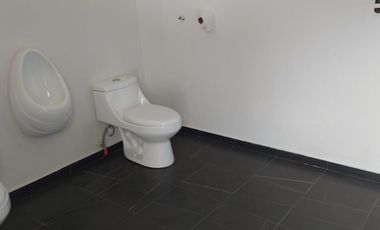 Casa en Tonalá 3 Niveles, PB se puede adaptar para negocio