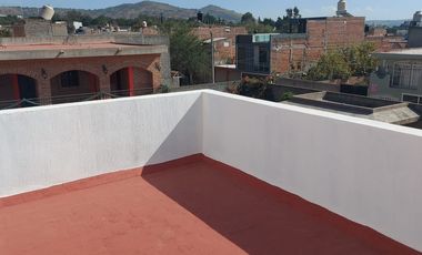 Casa en Tonalá 3 Niveles, PB se puede adaptar para negocio