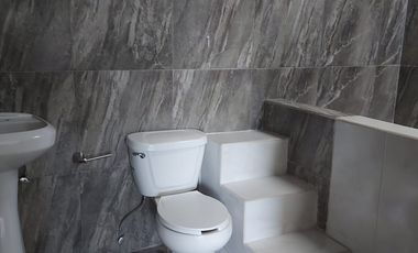 Casa en Tonalá 3 Niveles, PB se puede adaptar para negocio