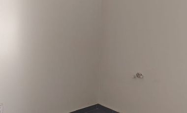 Casa en Tonalá 3 Niveles, PB se puede adaptar para negocio