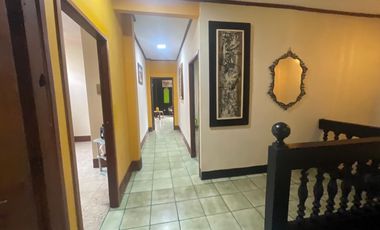 CIUDADELA GUAYACANES TERCERA ETAPA VENDO PRECIOSA CASA DE TRES PISOS, FULL ACABADOS