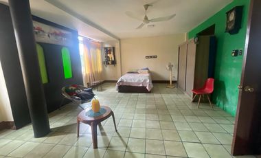 CIUDADELA GUAYACANES TERCERA ETAPA VENDO PRECIOSA CASA DE TRES PISOS, FULL ACABADOS