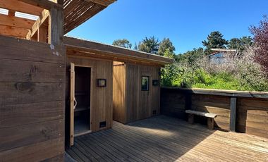 Espectacular casa con vista al mar en Punta de Lobos