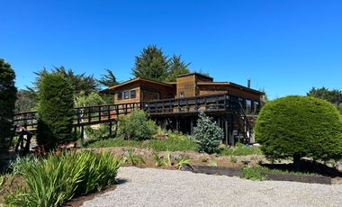 Espectacular casa con vista al mar en Punta de Lobos