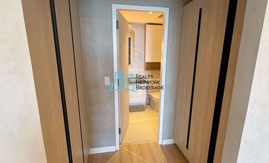 3 Bedroom Corner Unit For Sale in Mandani Bay