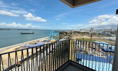 3 Bedroom Corner Unit For Sale in Mandani Bay
