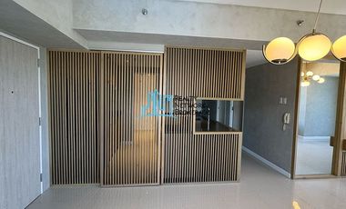 3 Bedroom Corner Unit For Sale in Mandani Bay