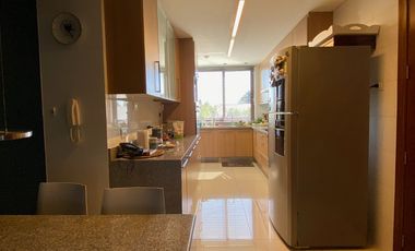 Excelente Departamento Av. Holandesa