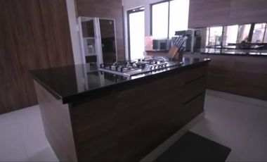 Casa de lujo en Venta en Residencial Valle de los Reyes a 15 minutos de plaza mayor y de Lagos de Moreno