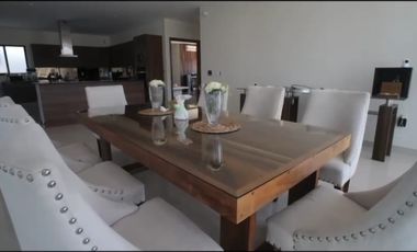 Casa de lujo en Venta en Residencial Valle de los Reyes a 15 minutos de plaza mayor y de Lagos de Moreno