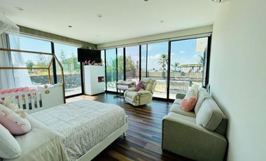 Casa de lujo en Venta en Residencial Valle de los Reyes a 15 minutos de plaza mayor y de Lagos de Moreno