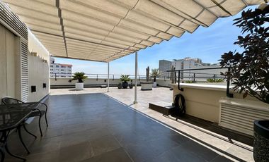 PENT HOUSE EN ALTA VITTA CON VISTAS ESPECTACULARES