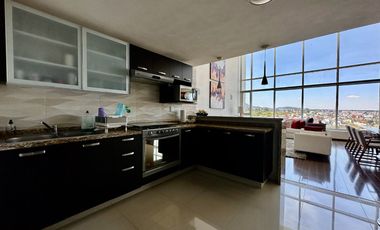 PENT HOUSE EN ALTA VITTA CON VISTAS ESPECTACULARES