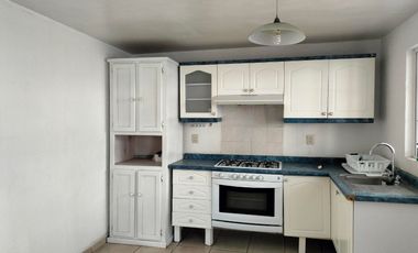 RENTA CASA MONTE BLANCO POR ZONA SUR