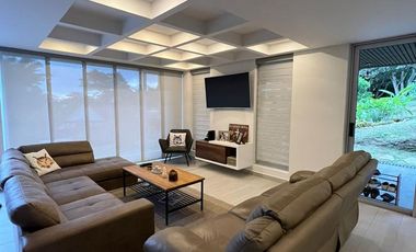 HERMOSA CABAÑA EN VENTA EN EL LAGUITO RUITOQUE CONDOMINIO
