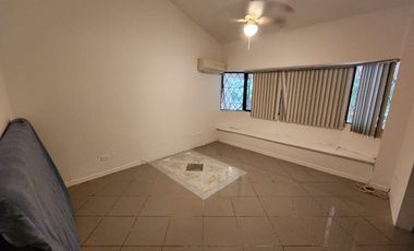 Via la Costa, Venta de hermosa Casa de Hacienda con Piscina