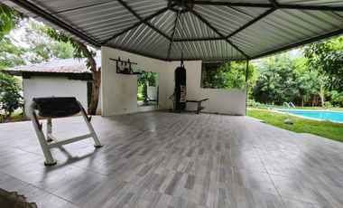 Via la Costa, Venta de hermosa Casa de Hacienda con Piscina