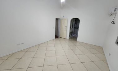 Via la Costa, Venta de hermosa Casa de Hacienda con Piscina