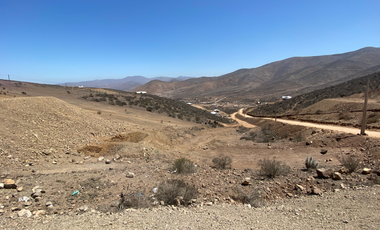 Venta de Parcela, cajón del Romero al interior de condominio